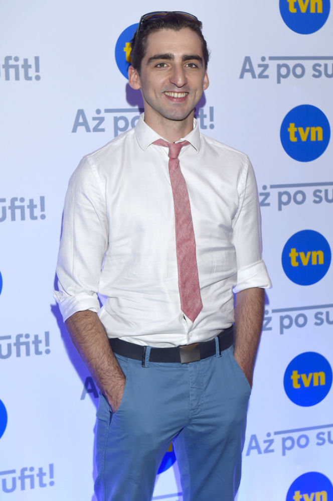 Aż po sufit. Piotr Żurawski