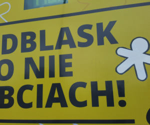 W Bydgoszczy zachęcają do bycia widocznym na drodze! Ruszyła akcja „Odblask to nie obciach” [ZDJĘCIA, WIDEO]