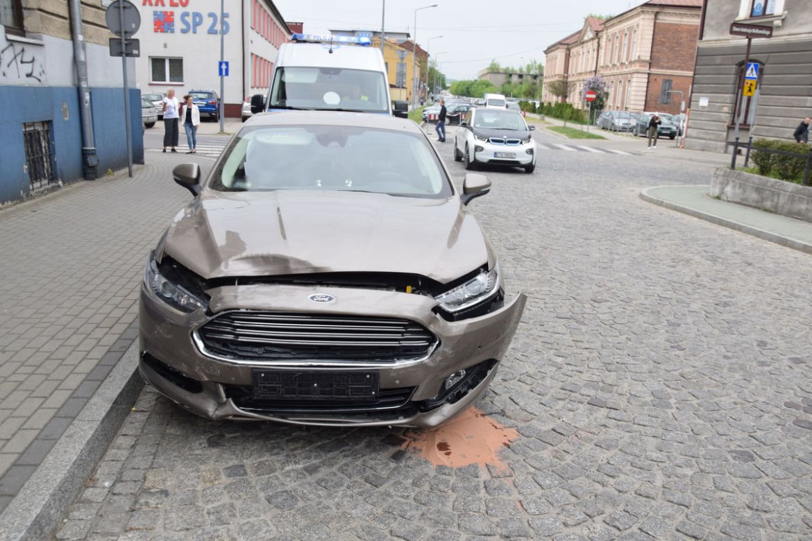 Seria kolizji na ulicacj Tarnowa i trwasach regionu