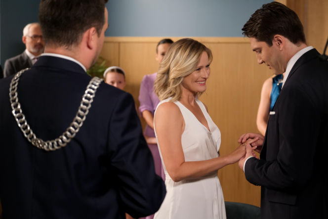 M jak miłość odc. 1903. Dima (Pszeniczny Michaił), Julia (Marta Chodorowska)