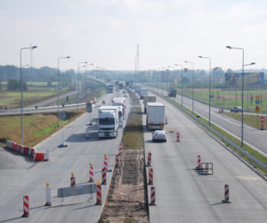 betonowa nawierzchnia droga s8