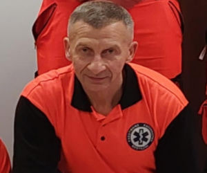 Zjadł flaki i zasztyletował ratownika. Szokujące tłumaczenie w sądzie!