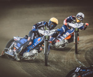 Bartosz Zmarzlik obronił tytuł mistrza świata na Motoarenie. Zdjęcia z toru i trybun