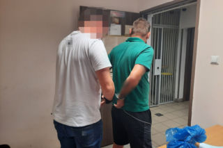 Praga: znaleźli portfel, poszli w tango z cudzymi kartami