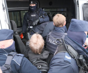 Starcie policji z uczestnikami protestu