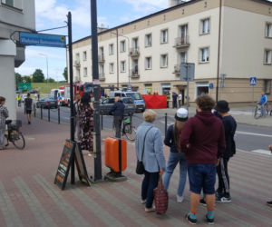Tragiczny wypadek w centrum Szczecinka. Mężczyzna wypadł z balkonu