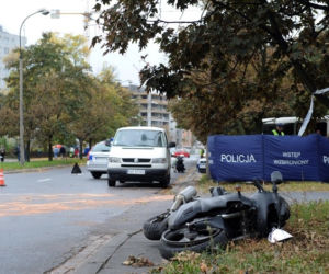 Warszawa: Wypadek motocykla na Służewcu