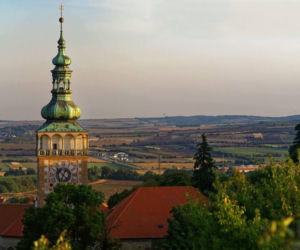 Mikulov - perła Moraw Południowych, którą odwiedził król Polski i Napoleon. Jesień to idealny moment, aby zwiedzić to miasto