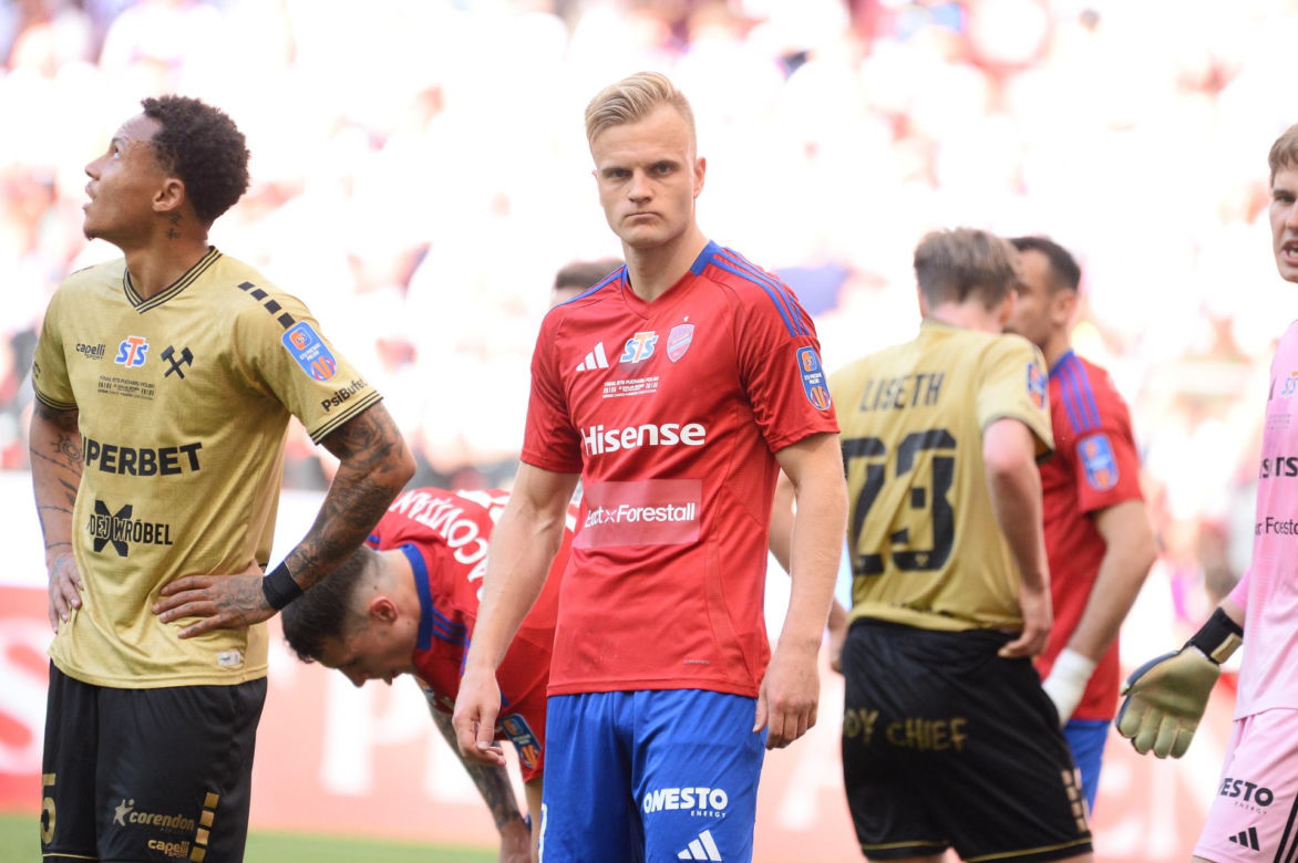Puchar Polski pomiędzy Górnikiem Zabrze i Rakowem Częstochowa na PGE Narodowym w Warszawie