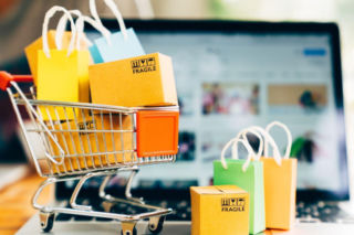 Nawyki zakupowe Polek i Polaków. Cyfrowe oblicze branży beauty