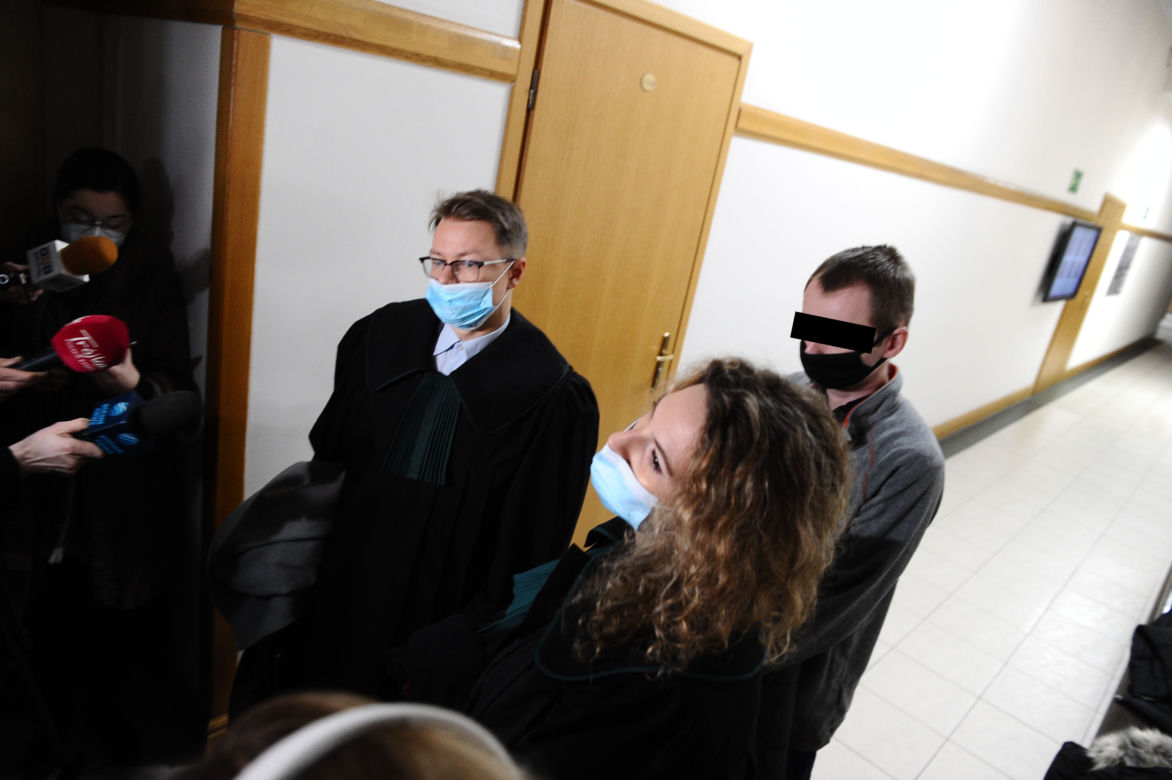 Katastrofa autobusu na moście Grota-Roweckiego. Tomasz U. stanął przed sądem. "Liczymy na sprawiedliwy proces"