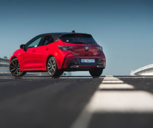 Toyota Corolla Hatchback 2.0 Hybrid 180 KM e-CVT Selection