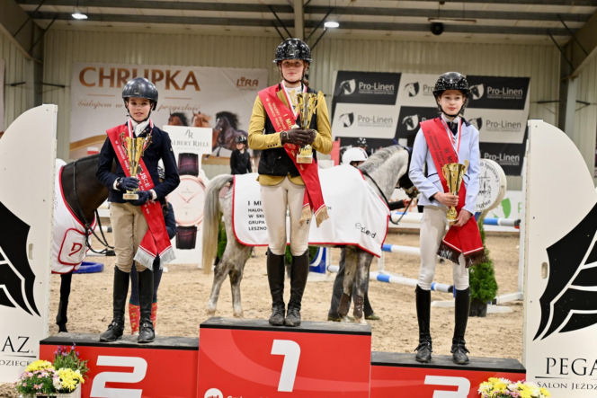 Skakali na kucach i dużych koniach. W Lesznie odbyły się Mistrzostwa Polski i Puchar Polski Dzieci i Młodzieży