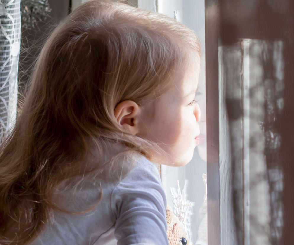 Ania nie może czekać, aż jej rodzice naprawią błędy. Szuka rodziny