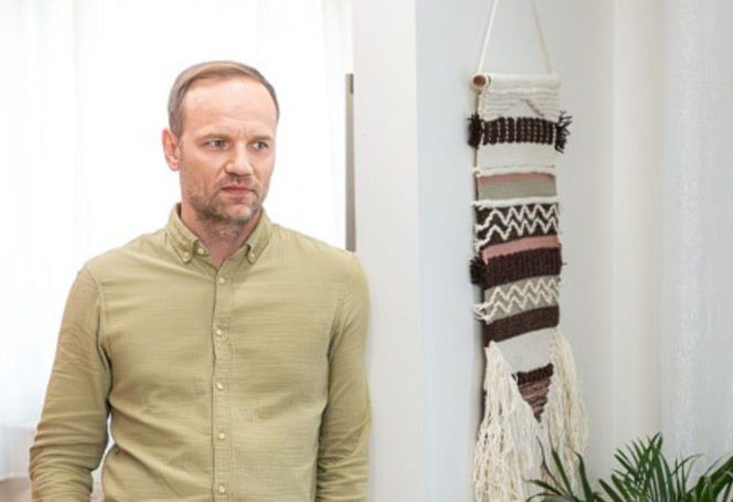 "Pierwsza miłość" streszczenia odcinków 4100-4104. Marta zaczyna rozumieć, o co chodzi w sprawie Joanny S. Czy da radę przekonać do swojej teorii policję?