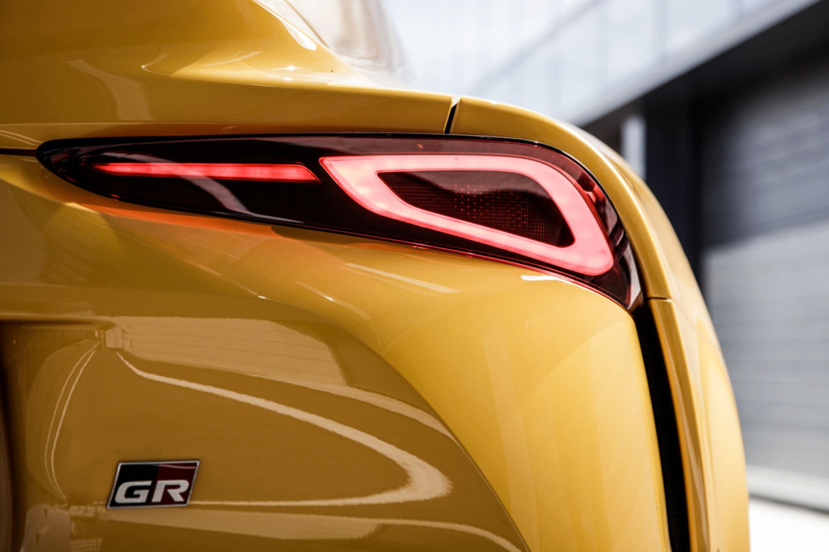 Toyota GR Supra w kolorze Nitro Yellow