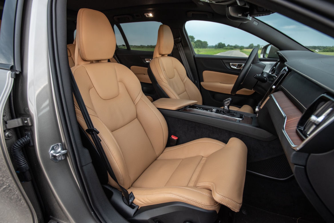 Volvo V60 D4 AWD Cross Country Pro