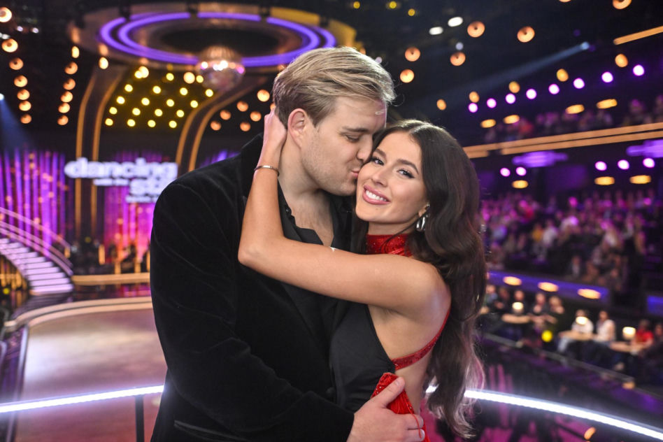 Roksana Węgiel i Kevin Mglej z dzieckiem na wakacjach