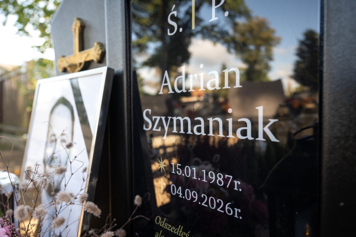 Grób Adriana Szymaniaka