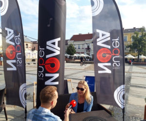 Super Lato w Kielcach. Zdjęcia z naszego mobilnego studia w ogródku letnim klubu Maska