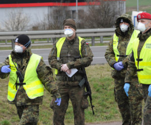 Kontrole graniczne na przejściu w Kołbaskowie