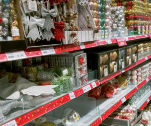 Bożonarodzeniowy towar w szczecińskich sklepach