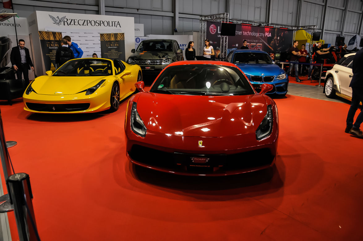 Klasyki i tuning – nietypowe auta na Poznań Motor Show