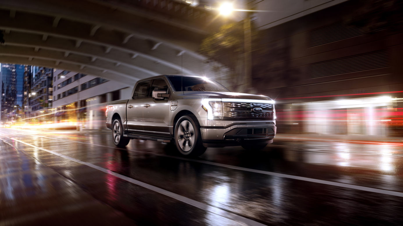 Ford F-150 Lightning (2022)