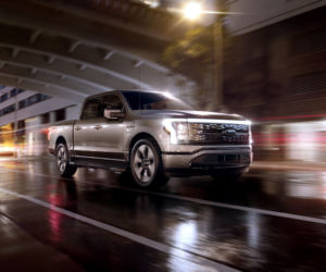 Ford F-150 Lightning (2022)
