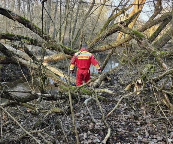 Tragiczne odkrycie w rzece. Śledztwo po śmierci 41-latka