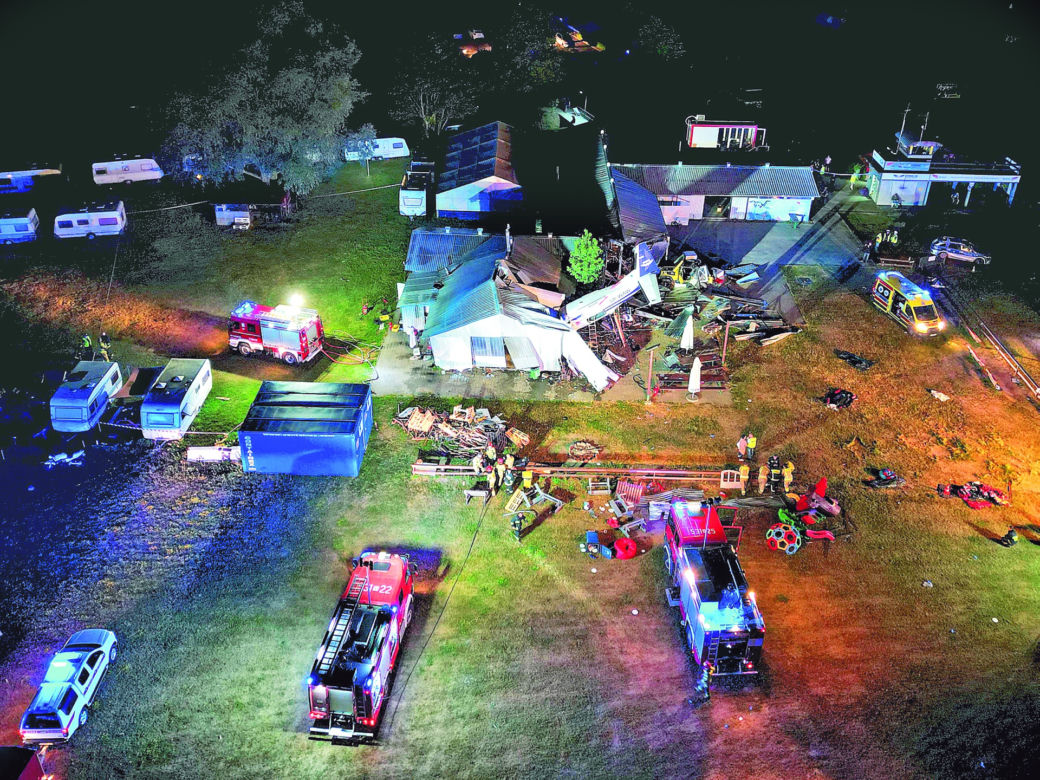 „Przez rumowisko do ciał”. Koszmarna relacja lekarza sekundy po katastrofie samolotu w Chrcynnie