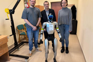 Robot humanoidalny trafił na nowosądecką ANS