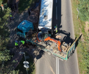 Wypadek ciężarówki i autokaru. Dzieci jechały na wycieczke