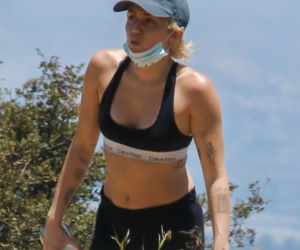 Miley Cyrus 