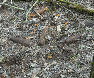 Arsenał w lesie koło Leszna. Saperzy wywozili go na raty