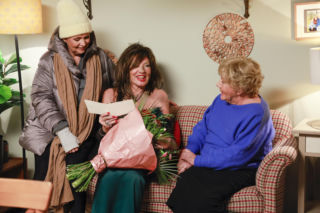 M jak miłość. Simona (Agnieszka Fitkau-Perepeczko), Barbara (Teresa Lipowska), Marysia (Małgorzata Pieńkowska)