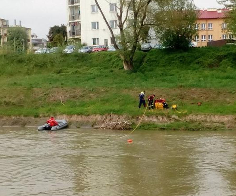 Zwłoki mężczyzny wyłowiono z Wisłoka