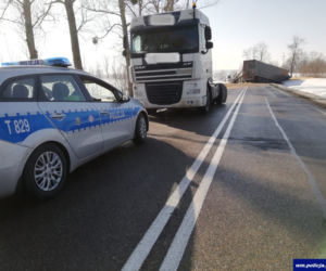 Kukowo: Tragiczny wypadek na DK 65. Nie żyje kierowca ciężarówki. Był obywatelem Białorusi