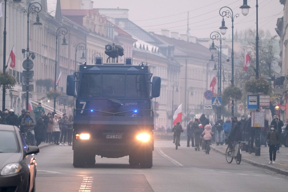 Policjanci zabezpieczali Marsz Niepodległości