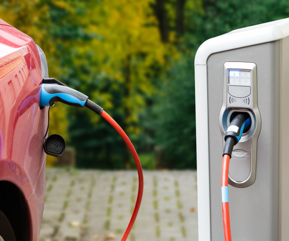 Dotacje na stacje ładowania samochodów elektrycznych