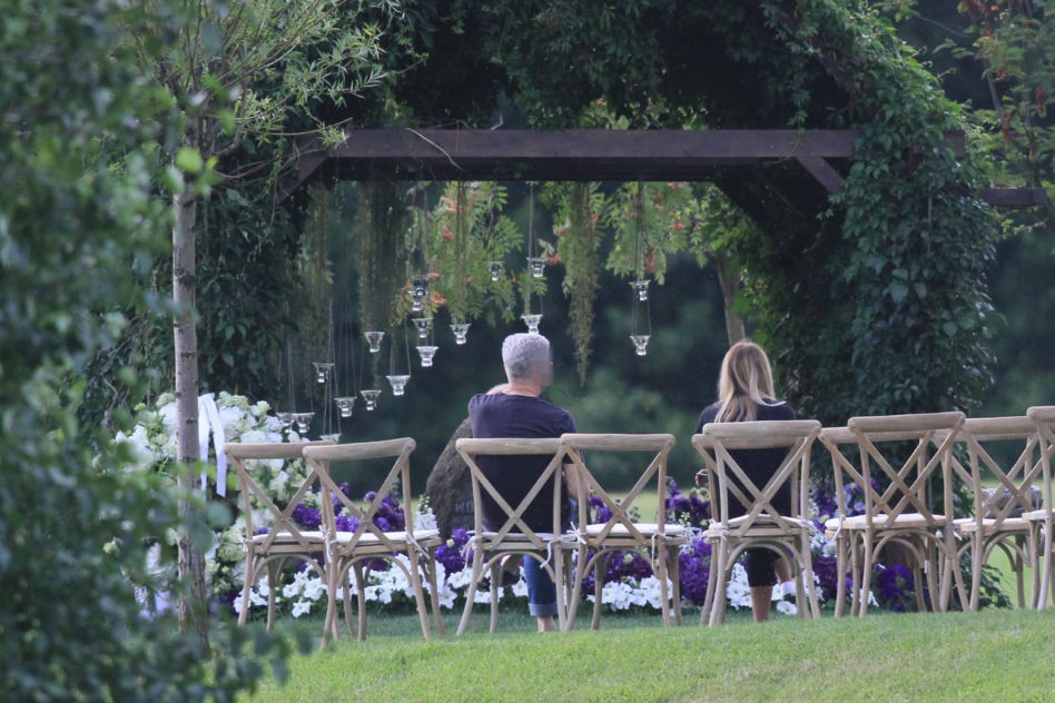 Ból, rozpacz, łzy i wielki wieniec
