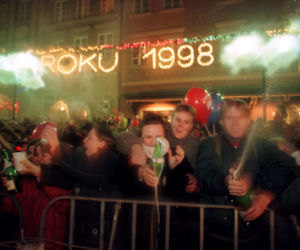 Sylwester w Warszawie sprzed lat. Tak stolica witała dawniej Nowy Rok