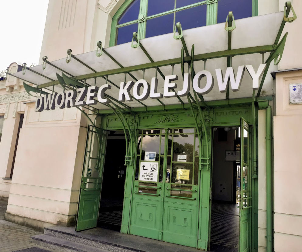 Dworzec Kolejowy w Nowym Sączu