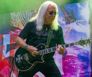 Uriah Heep z ważnym komunikatem dla fanów. Gitarzysta Mick Box opuści najbliższe koncerty grupy 