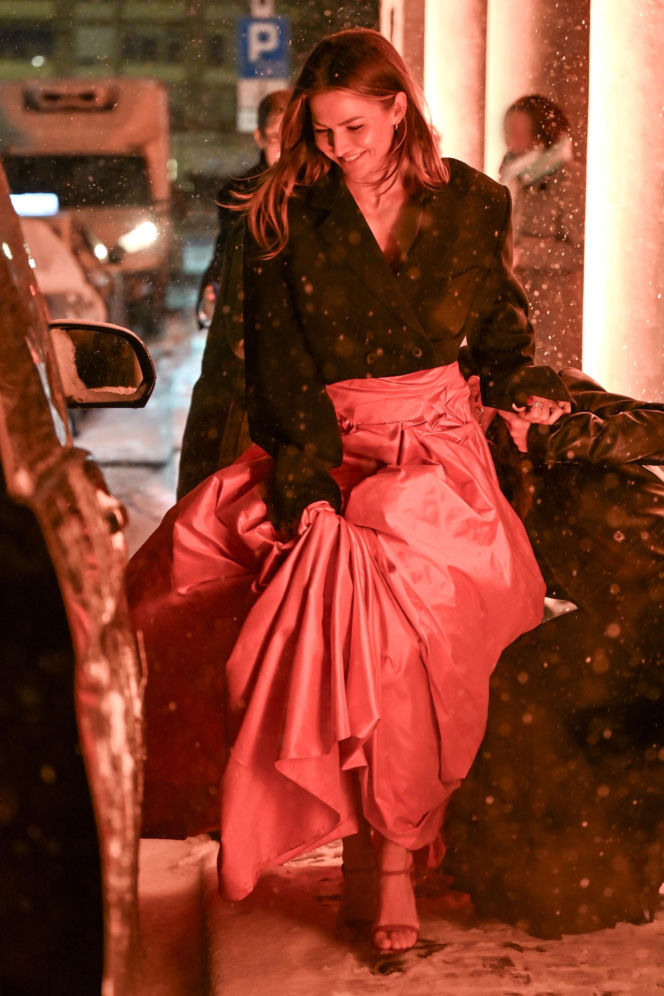 Anna Lewandowska wychodzi z Gali Mistrzów Sportu