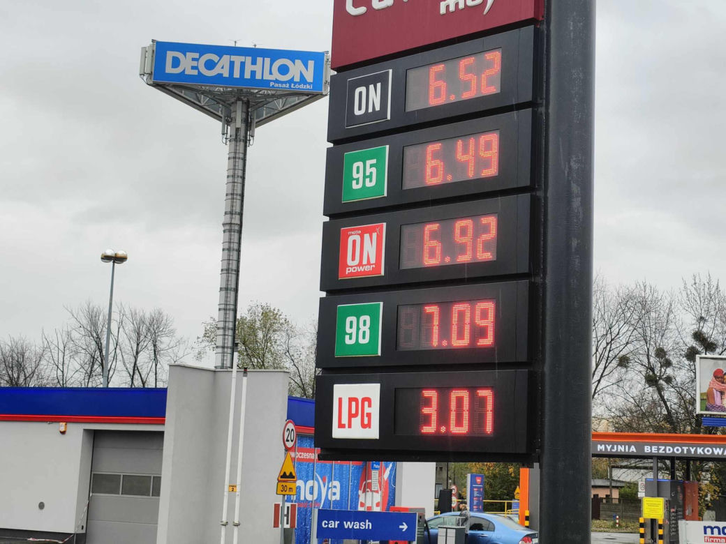 Kierowcy płacą coraz więcej! Zobacz, ile kosztuje paliwo w Łodzi [ZDJĘCIA]