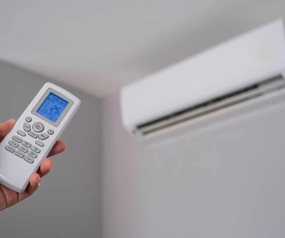 Jak grzać klimatyzatorem? Jak go właściwie ustawić? Czy to się opłaca?