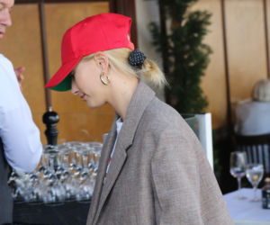 Hailey Bieber