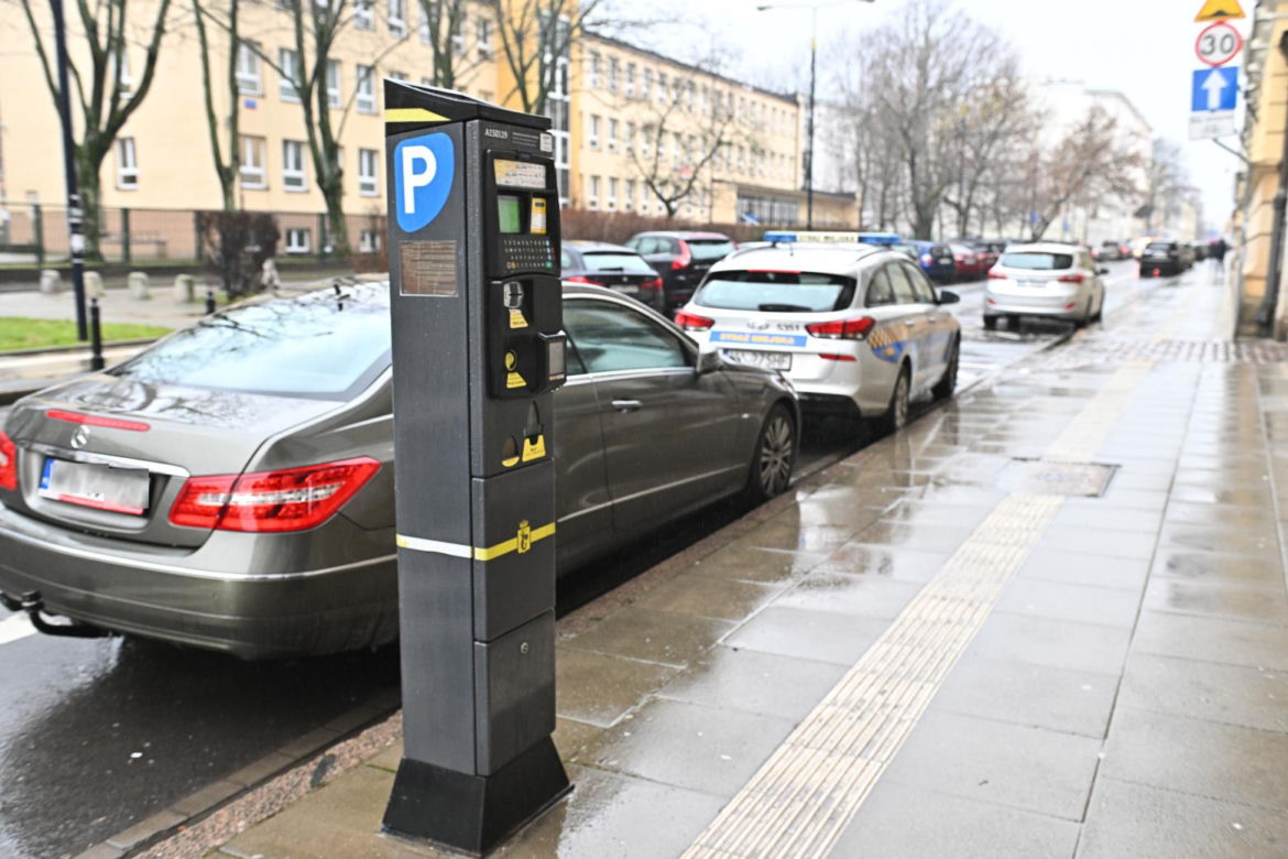 Parkometry znikną z Warszawy? ZDM szykuje wielką rewolucję!