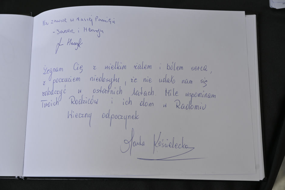Niezwykły szczegół na pogrzebie Igi Cembrzyńskiej. Pojawiła się księga wspomnień potem